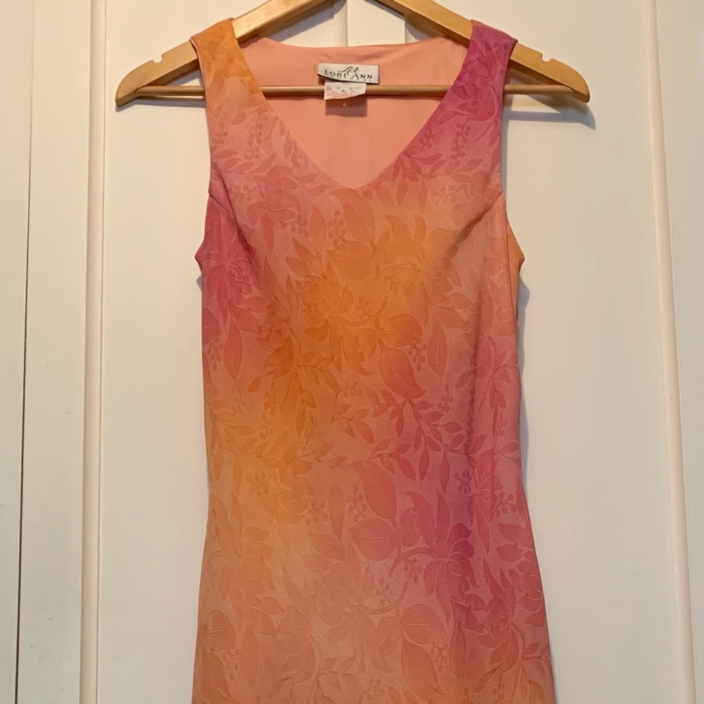 Lined Sleeveless Dress with complementary sandals